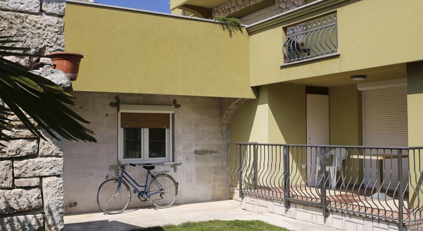 Apartments Mirjana Zadar Room photo